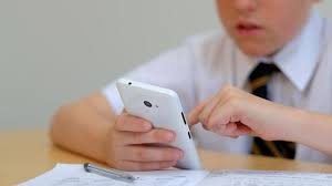 bhopal,   worldwide debate,smartphones in schools