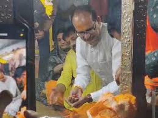 bhopal, Union Minister Shivraj , Mahadev Temple  