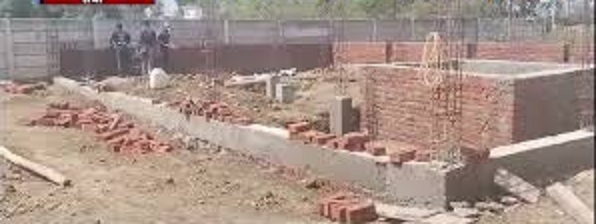 rewa, Illegal construction, government land