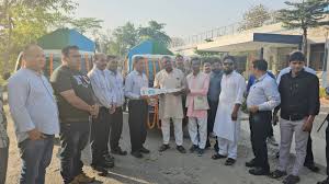 khatima,  two vans,  garbage disposal