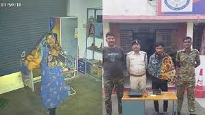 chatarpur, Theft by wearing, women