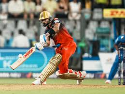new delhi, Kohli got angry , Wankhede, threw his bat