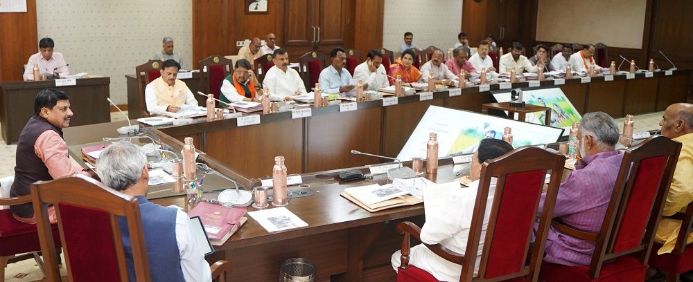 bhopal,   Ladli Behna Yojana , Dr. Yadav