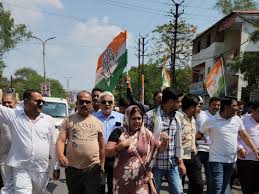 chatarpur, Congress workers protest ,against ED