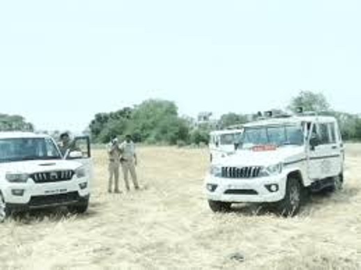 bhopal, Burnt body, field