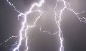 amarpatan,  young man, got struck by lightning