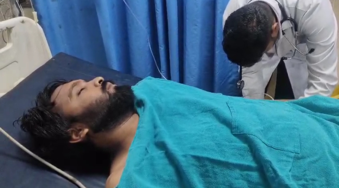 bhopal, Farhan,  e, was shot