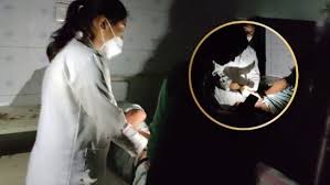 chatarpur,   doctor treated patient , torchlight   mobile phone
