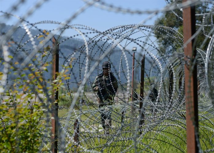 poonch, Pakistani intruder arrested, Line of Control