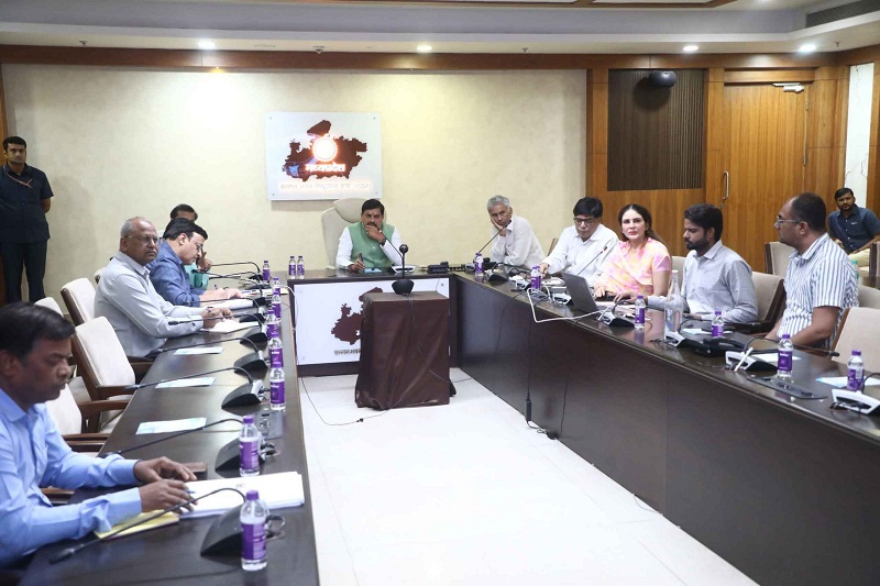 bhopal, Be alert,  Dr. Yadav