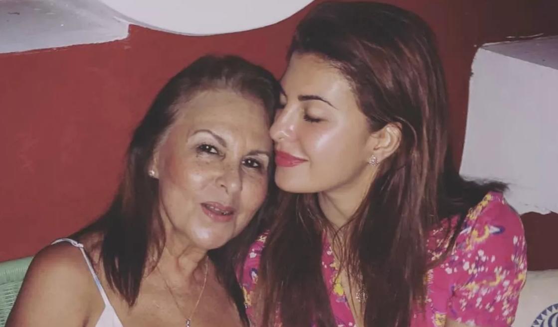 mumbai, Jacqueline became emotional ,remembering her mother