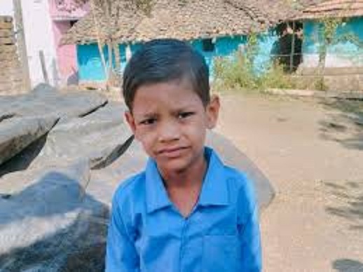 seoni, Body of 8 year old , drain