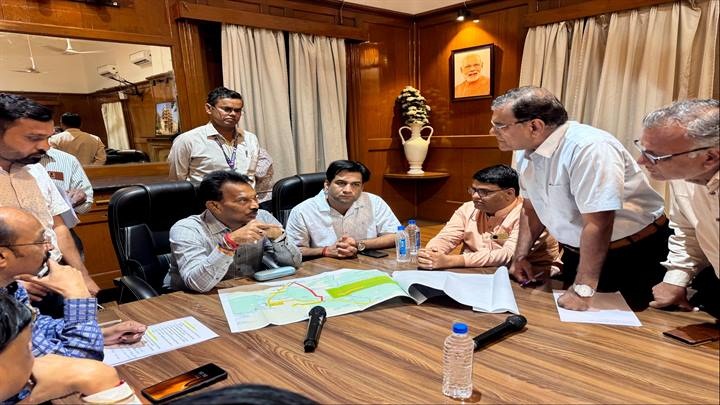 indore, Citizens   problem ,Minister Silawat