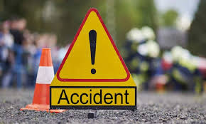 chatarpur,  stone laden trolley ,crushed the bike riders