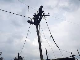 dewas, condition, electricity pole  