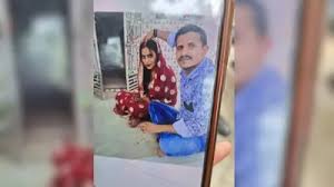 chatarpur, Social media friendship, trap of blackmail