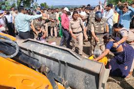 dewas, Strong opposition ,land acquisition