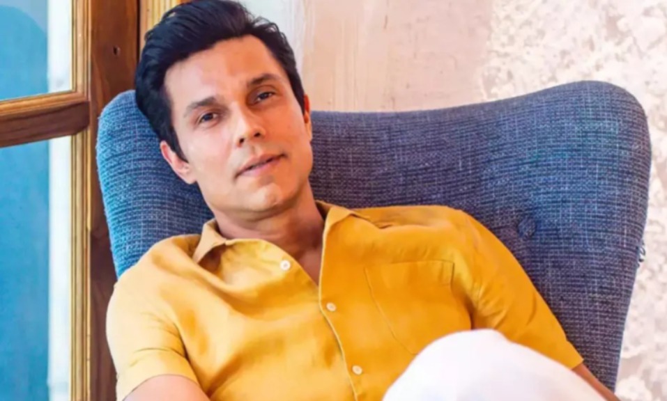 mumbai,Randeep Hooda , luxury flat 