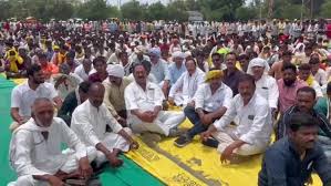 dewas, Congress leaders ,reached Khategaon