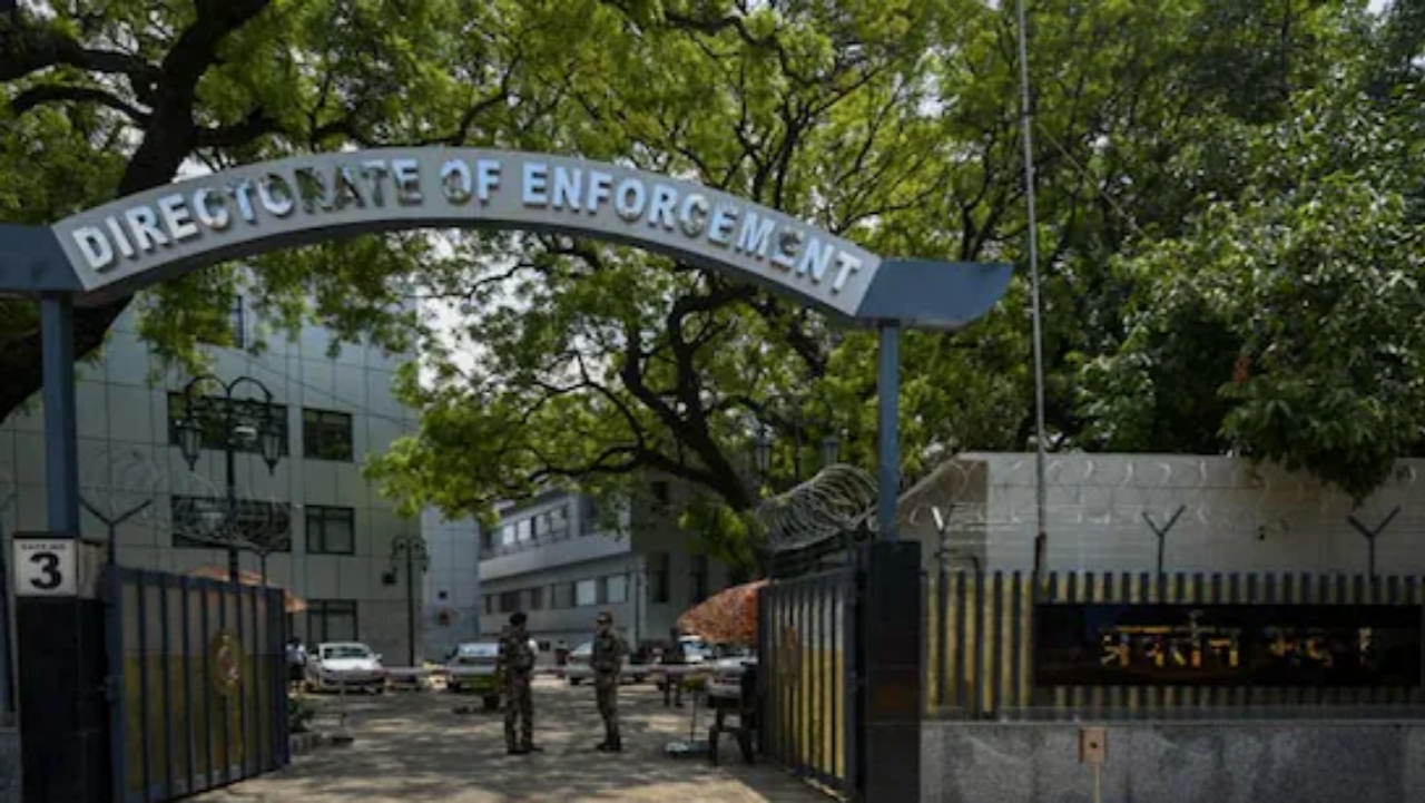 kolkata, Former Sahara Group director,Jitendra Prasad arrested