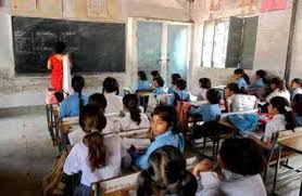singroli, children in school , no teachers