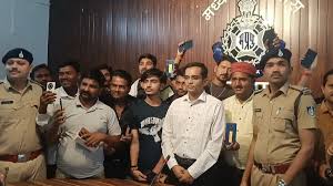 chatarpur, Police got big success ,cyber operation