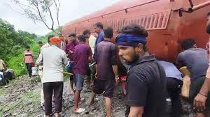 singroli,   fierce competition , villagers to fill diesel