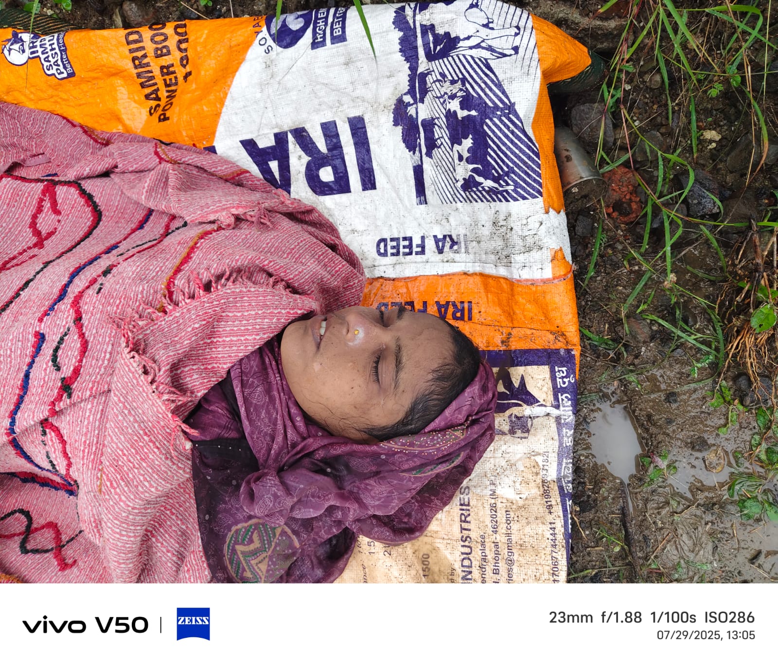 rajgarh, Woman dies , drowning in a well