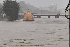 bhopal, Heavy rains ,disrupt life