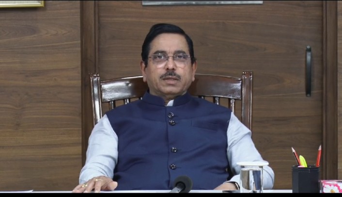 hubli, Congress leaders , Prahlad Joshi