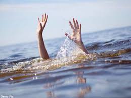 amarpatan,  young man died , drowning in a drain