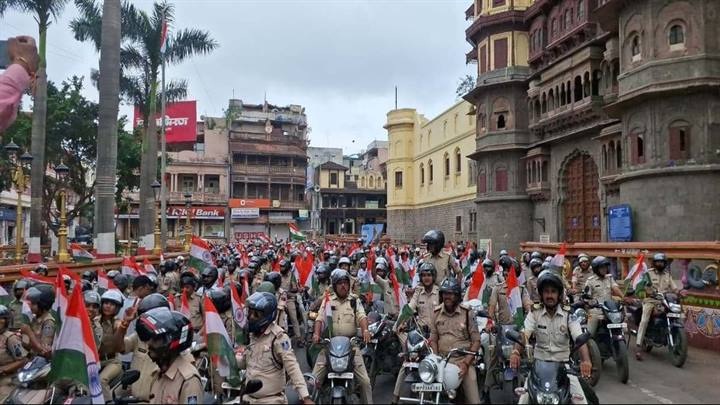 indore, Indore Police, tricolor procession