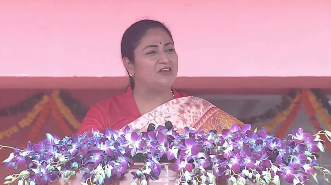 new delhi,  Rekha Gupta attacked , public hearing