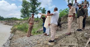 lalkuan,   great resentment , embankments