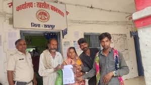 chatarpur, Inhuman act , 108 ambulance driver