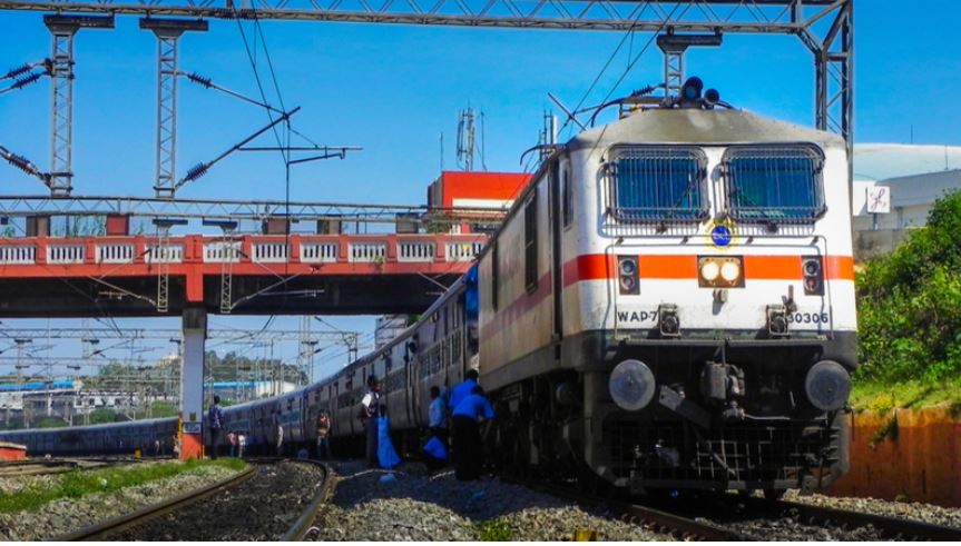 new delhi,Cabinet approves , multitracking projects 