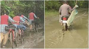dewas, Nemawar-Kundgaon Khurd, road turns into a swamp