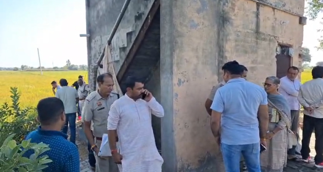 rohtak,   ASI commits suicide, Haryana 