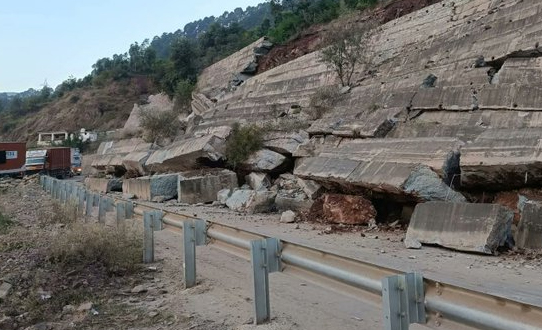 jammu,   portion of the security, Jammu-Srinagar  