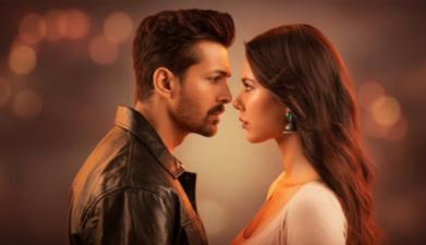 mumbai, Ek Deewane Ki Deewaniyat ,opening day