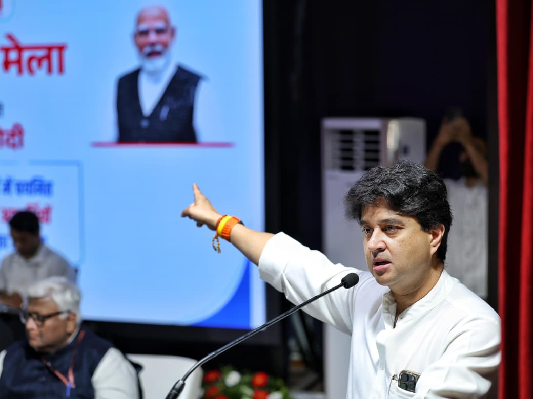 vadodra,   identity of New India , Scindia