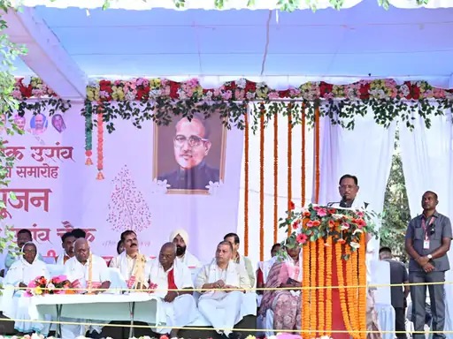 balrampur, Kartik Oraon