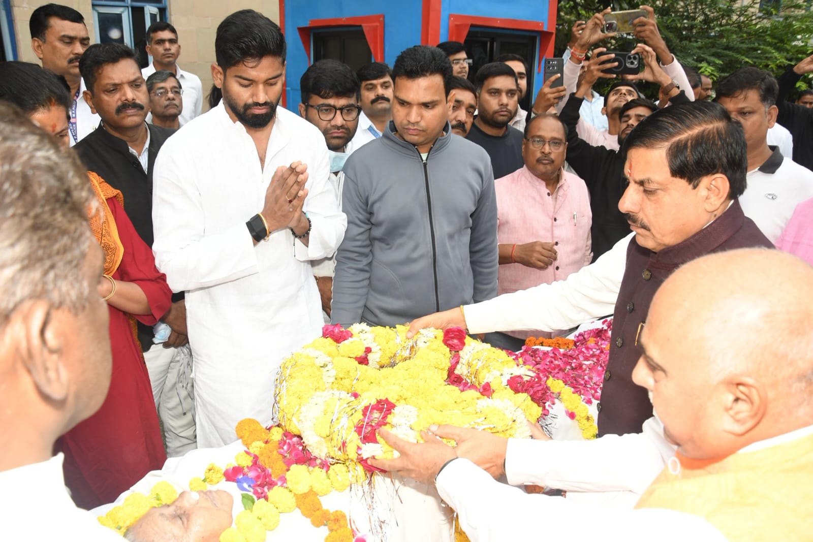 bhopal, Chief Minister,AIIMS  