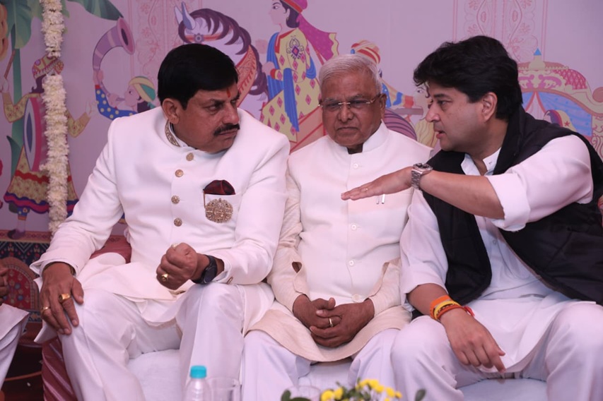 bhopal, Governor Patel and Chief Minister,"Mann Ki Baat" programme.