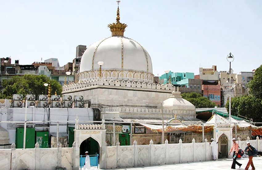  Ajmer ,Ajmer Dargah , bomb threat,  Security agencies , alert