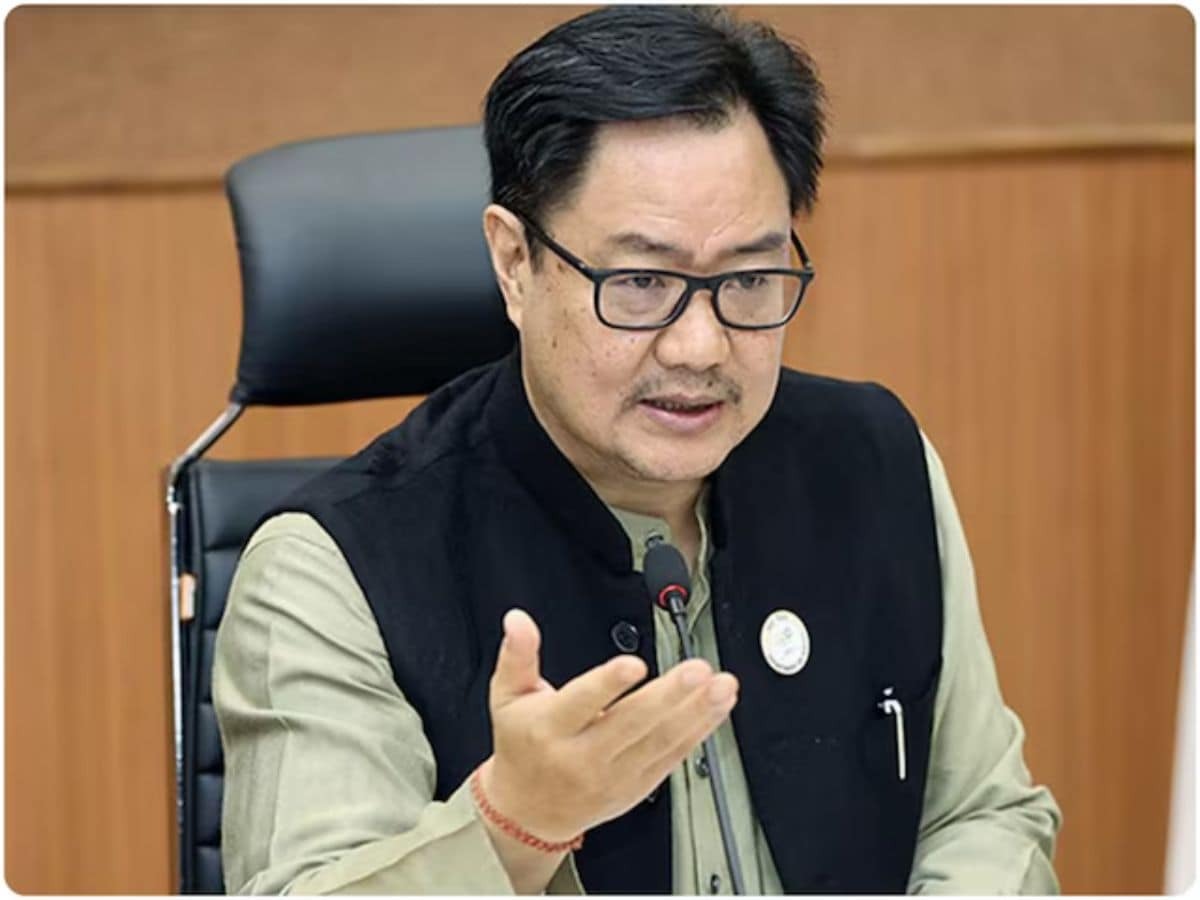  Dehli , Three months,  Waqf , property registration,   penalty, fine