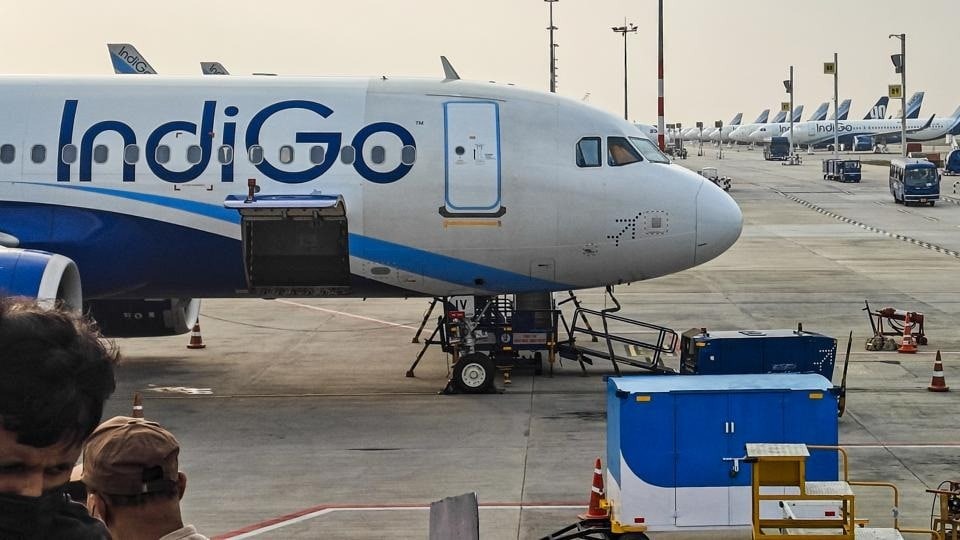 Dehli , IndiGo , crisis deepens,  DGCA,  suspends , 4 flight , operations inspectors