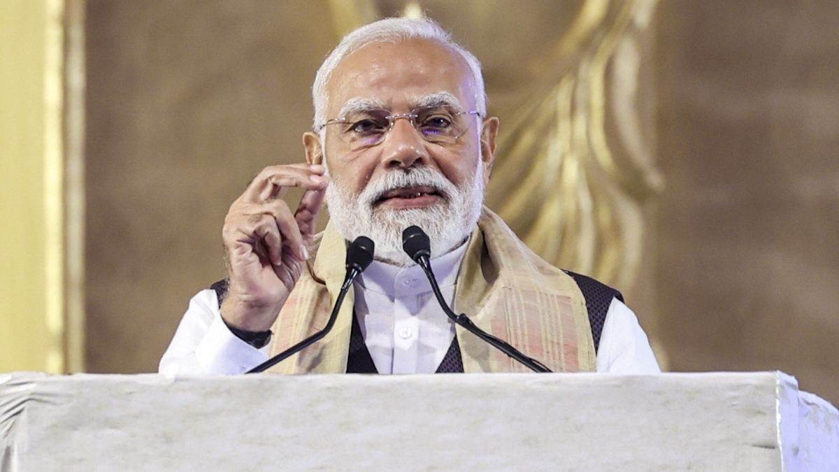 West Bengal ,PM Modi,   attacks TMC, alleges ,  misgovernance ,Bengal