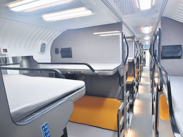 new Dehli ,Vande Bharat , sleeper train , starts, Guwahati-Kolkata route