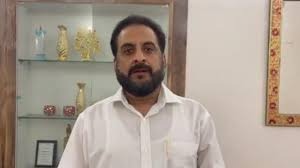 Mumbai ,Former AIMIM MP , threatens ,chop off his hand